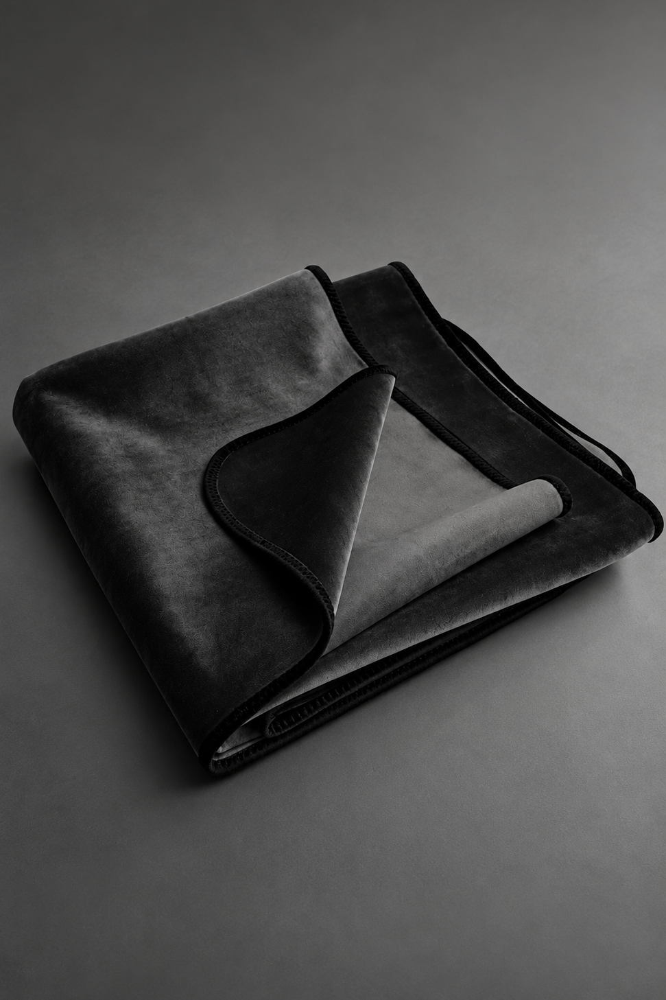 Bed Throw, Water Resistant Blanket - Velvet